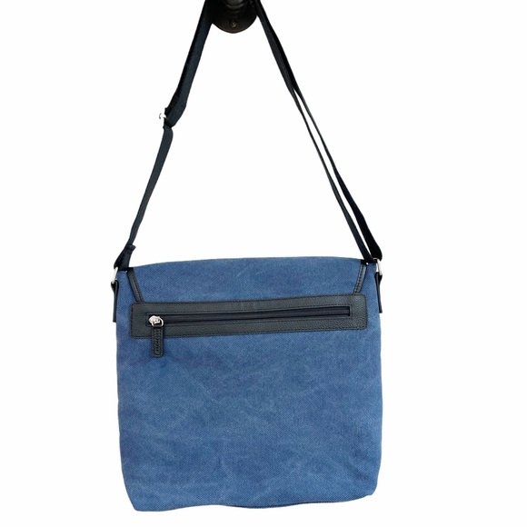 Levenger Metro Canvas Leather Messenger Bag - Picture 3 of 8